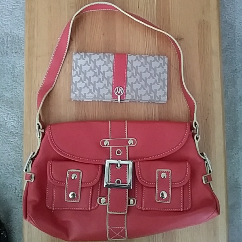 New York & Company MidSize Purse & wallet